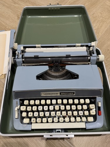 Macchina scrivere vintage - scrivere,