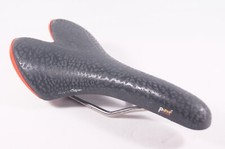 Fizik Pave by Giro Titanio