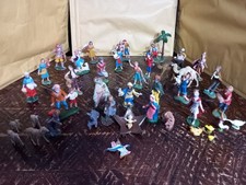 LOTTO PERSONAGGI PRESEPE 40 PEZZI PLASTICA ITALY STATUINE 