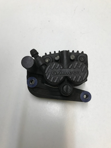 Pinza freno anteriore scooter - anteriore,