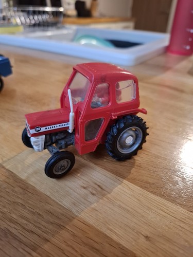 Britains farm toys massey - britains,