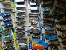 Selezione Hot Wheels 2025 mai