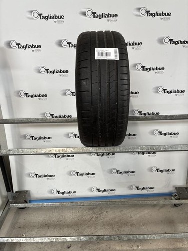 Gomma 225 40r18 - 1,