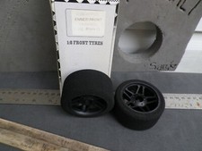 Pneumatici Enneti Anteriori Racing 1/8 Carbon shore 32 Italia mfg. Coppia Pneumatici Anteriori RC