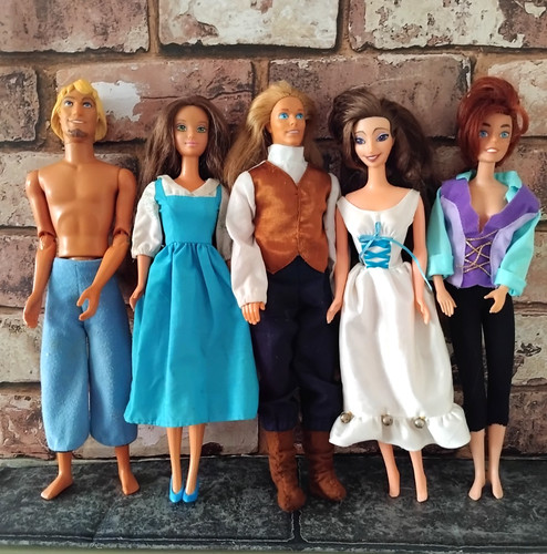 Pacchetto bambole disney - pacchetto,