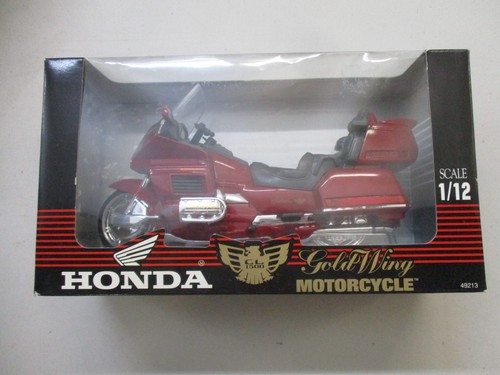 Modello moto honda gold - moto,
