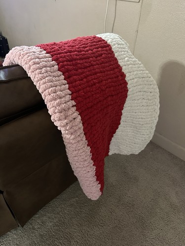 Coperta grossa all'uncinetto