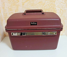 VINTAGE Delsey Club Train Case