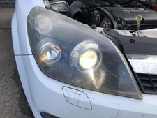 Opel astra gtc faro - h,