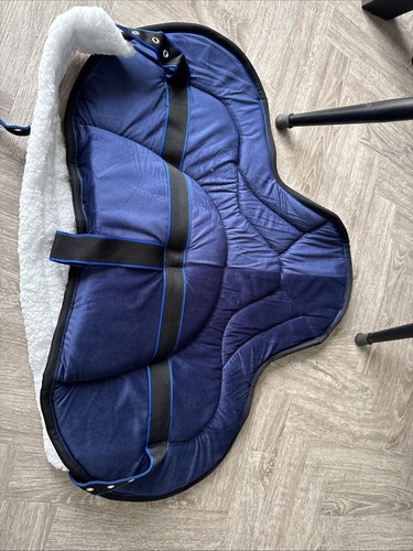 Sella con schienale nudo blu