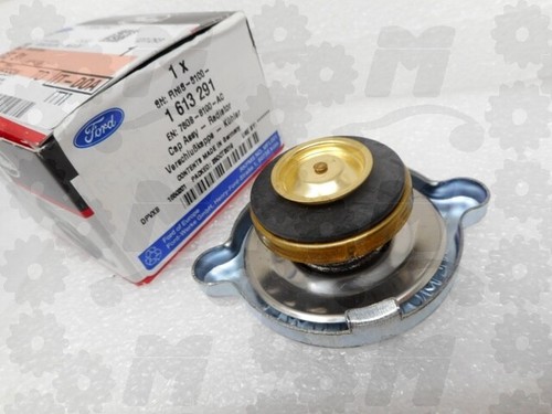 Tappo vaschetta aqua radiatore