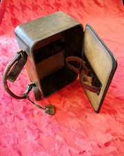 contenitore rigido in cuoio