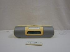 iLuv - Docking station Radio Sveglia per iPod con Aux, radio FM / AM