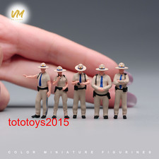 Modellino bambola giocattolo