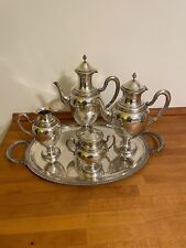 Servizio da te e caffè in