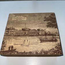 #Z9- Henkell scatola in legno