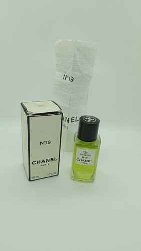 Eau toilette 19 chanel - eau,