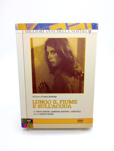 Lungo fiume sull acqua - fiume, sull'acqua