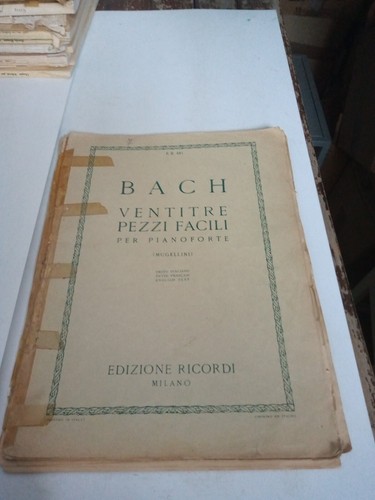 Ventitre pezzi facili per - pezzi,