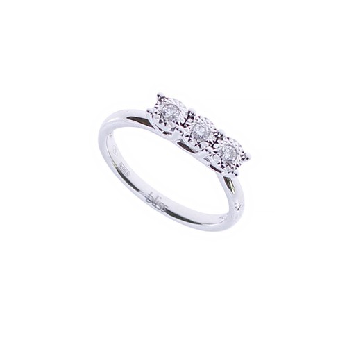 Anello trilogy con diamanti