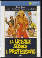 LA LICEALE SEDUCE I PROFESSORI