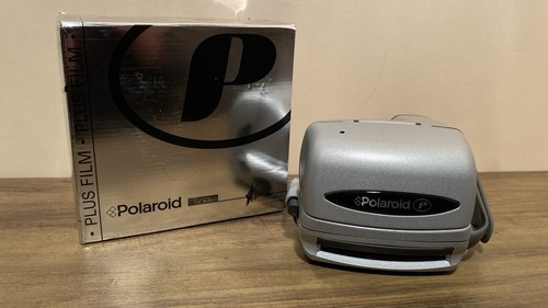 Polaroid 636 close - close, up