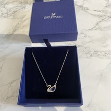 Collana donna con ciondolo