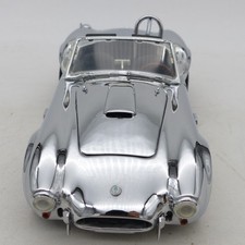 Kyosho 1:18 modello speciale