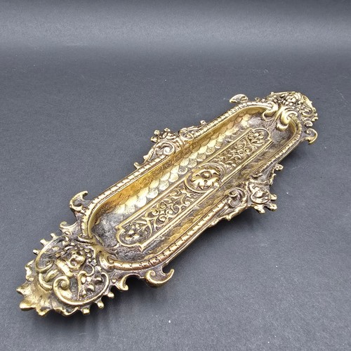 Antico vassoio portapenne - , da