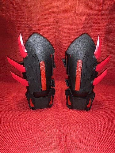Batman forearms red hood - forearms,