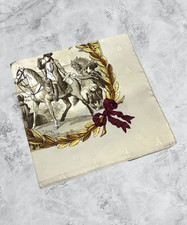 Sciarpa di seta HERMES Carre