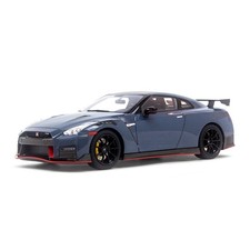 Modellino auto da corsa 1:18