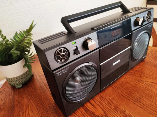 Philips boombox ots690 design - philips,