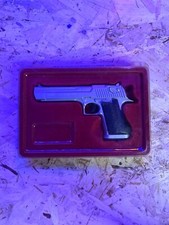 Replica modellino pistola  - DESERT EAGLE - Collezione Fabbri scala 1  : 2,5 a