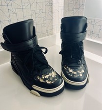 Givenchy tyson floral black