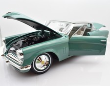 Modellino auto scala 1:18 STUDEBAKER STARLINER diecast modellismo da collezione