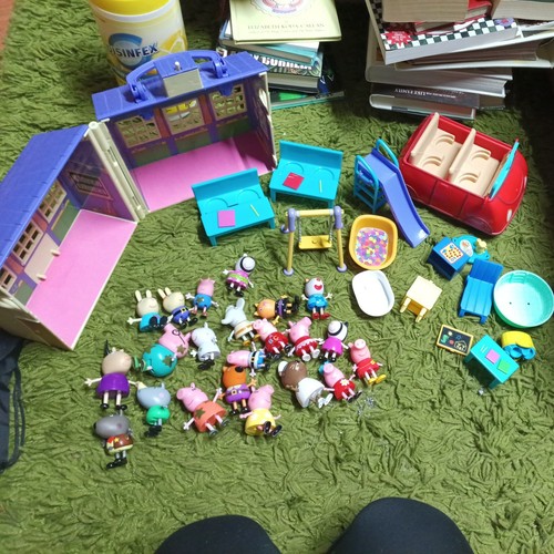 Enorme lotto peppa - enorme,