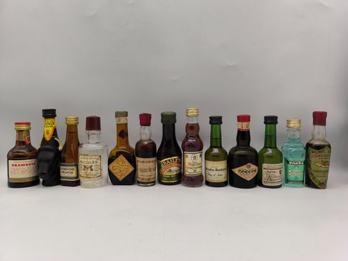 Lot mignonettes - 13,