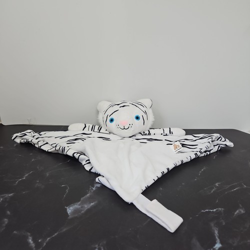 Love emi white tiger - by,