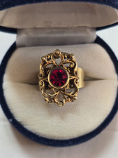 Anello Vintage Dorato Placcato Con Filigrana E Pietra Rosso Colore Rubino