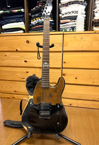 Chitarra elettrica squier - squier, by