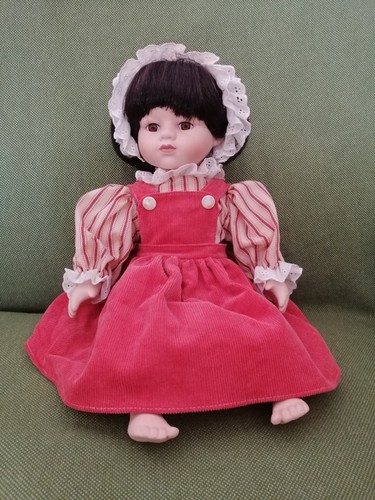Bambola porcellana vintage