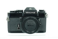 Nikon Nikkormat EL, custodia