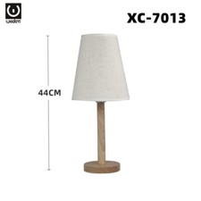 Lampada Da Scrivania Con Base