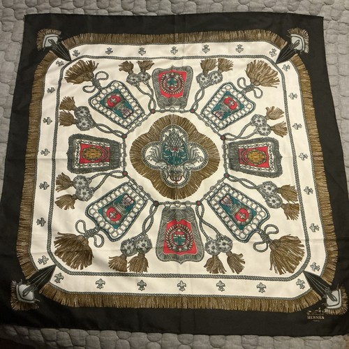 Sciarpa quadrata raso seta