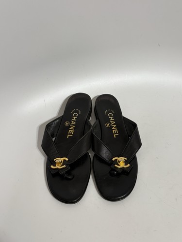 Vtg chanel black - vtg, leather