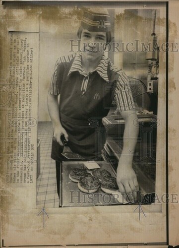 1977 steve brown membro - steve,