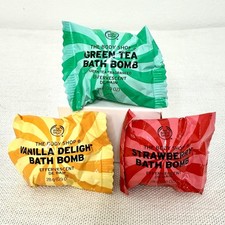 The Body Shop Bath Bombs Green