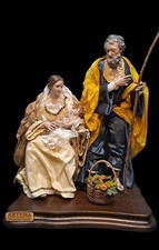 Natività stile '700 napoletano. Pastori misura 32 cm su base in legno