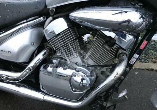 Suzuki intruder vl250 - lc, 2002